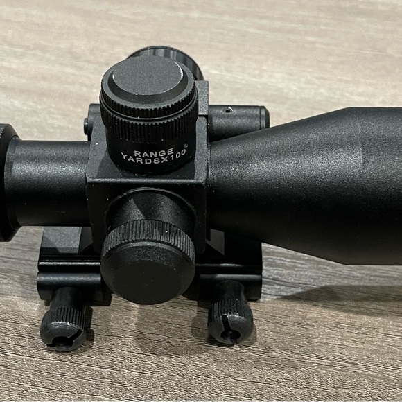 FireField Rifle Scope 2.5x-10x with red laser - Picture 4 of 9